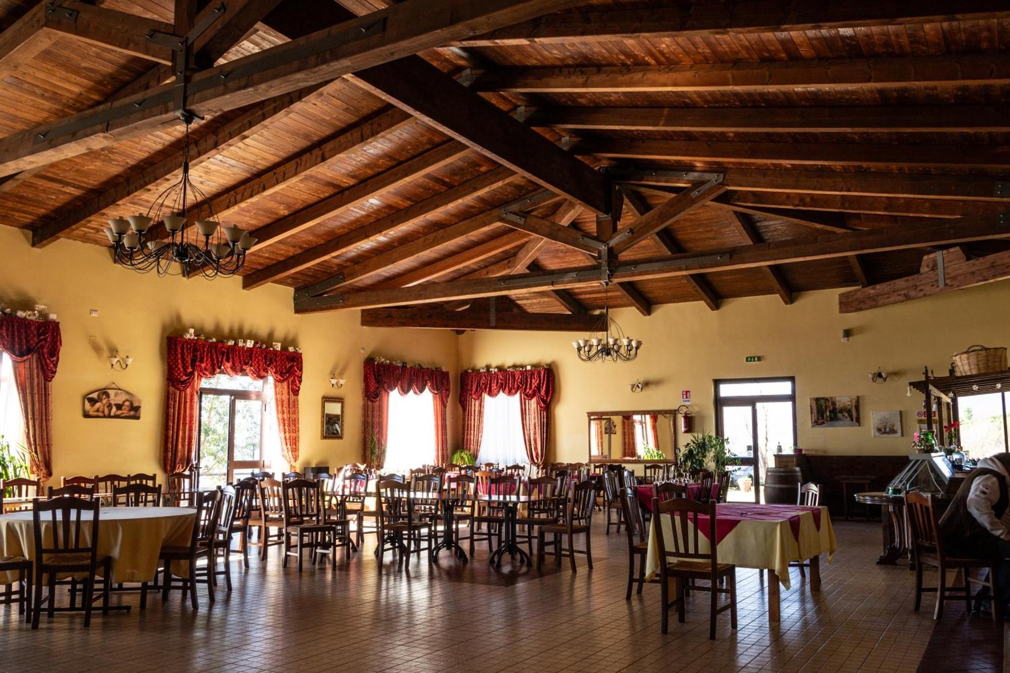 Agriturismo Pinelli Plataci Exterior photo